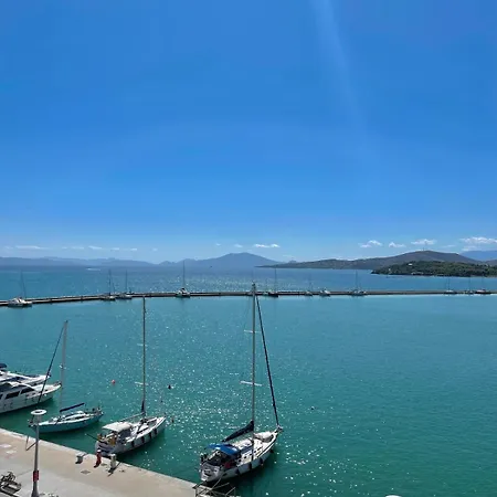 아파트 Breathtaking Seaview 볼로스